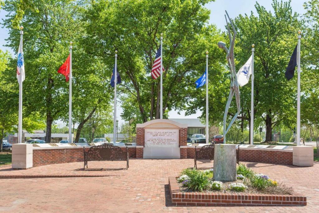 Clarion Pointe - Greensboro Coliseum Area Exteriör bild